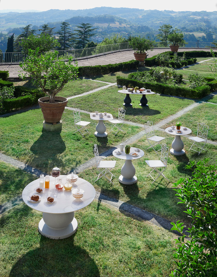 Mesa OTTOCENTO